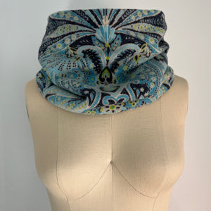 'Flourish' Cashmere Cowl