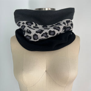 'Snow Leopard' Cashmere Cowl