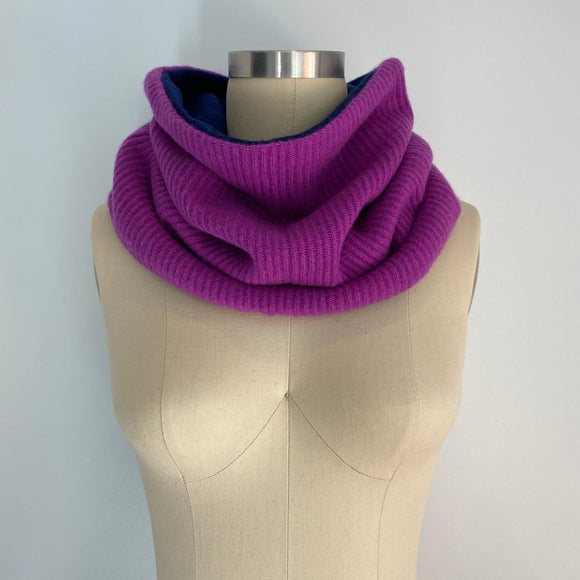 'This or That' Reversible Cashmere Scrunch Cowl